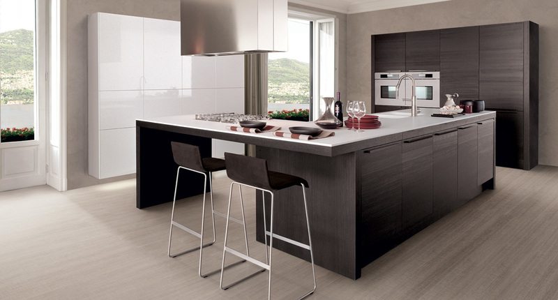 Barstools in modern kitchen from the tabula collection